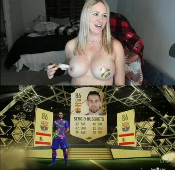 Fangs-Strip-FIFA-Boobs-Onlyfans-Video-Leaked-1