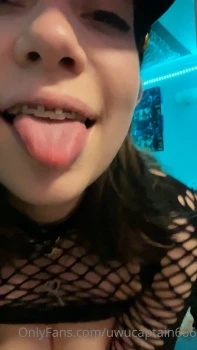 Touki00-Nude-Uwucaptain666-Onlyfans-Fishnet-Video-Leaked-1