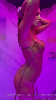 Bella-Thorne-See-Through-Lingerie-Shower-Onlyfans-Video-3.jpg
