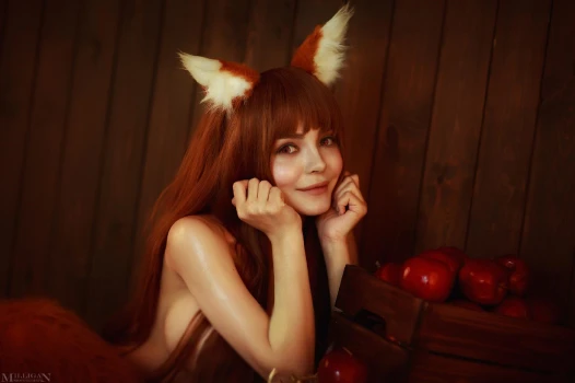 Kalinka-Fox-Spice-and-Wolf-Holo-Cosplay-Patreon-Video-Leaked-35