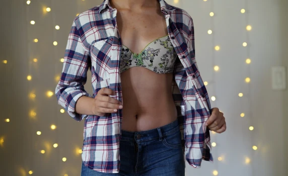 Naked-Bakers-Try-On-33(1)