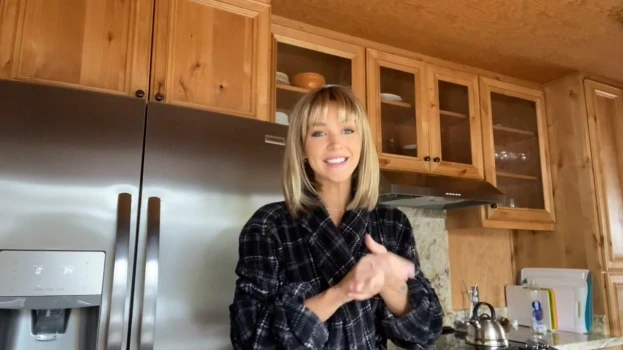 Rachel-Cook-Nude-Modeling-BTS-Exclusive-Video-Leaked-4