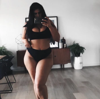 Latecia-Thomas-Instagram-Model-Nude-Video-and-Photos-48(1)