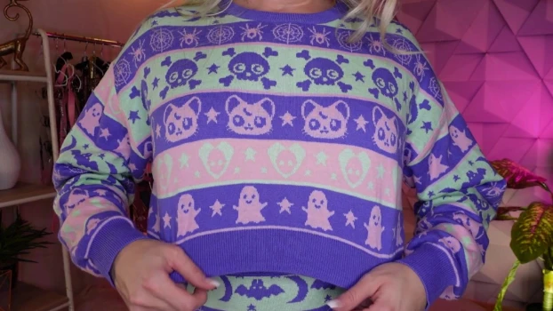 Kat-Wonders-Exclusive-Monthly-October-2021-Video-5