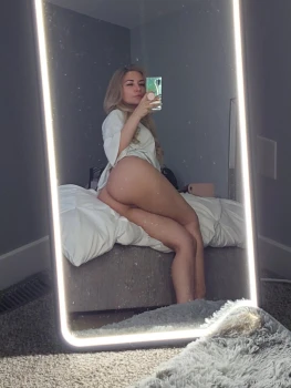 Alinity-Nude-Ass-OnlyFans-Leaked-2