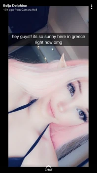 Belle-Delphine-Holiday-Fun-Premium-Snapchat-Photos-1(2)