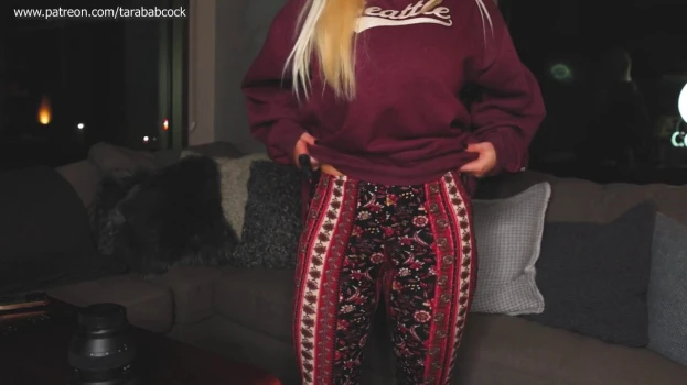 Tara-Babcock-Patreon-Ass-Spanking-Video-Leaked-9