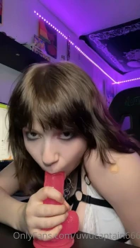 Touki00-Lingerie-Dildo-Blowjob-Video-Leaked-3