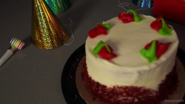 Amouranth-Covered-Cake-Nipples-Onlyfans-Video-Leaked-2