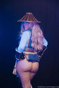 Meg-Turney-as-Lord-Raiden-Nudes-Leaked-2.jpg