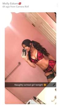 Molly-Eskam-Naked-Photos-8(1)