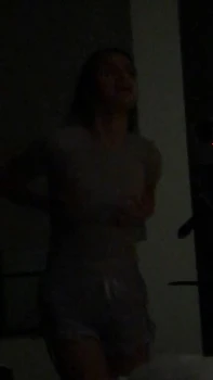 Selena-Gomez-Boob-Squeeze-Bed-Video-Leaked-1