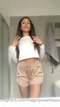 Emily-Faye-Miller-Onlyfans-Nude-Striptease-Video-Leaked-11