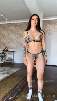 Bianca-Taylor-See-Through-Lingerie-Onlyfans-Video-Leaked-2