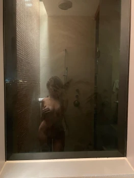Corinna-Kopf-Nude-Pussy-Tease-Onlyfans-Photos-Leaked-1.jpg