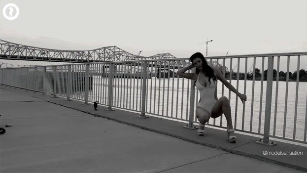 Erin-Olash-Miami-BTS-Photoshoot-Video-Leaked-12