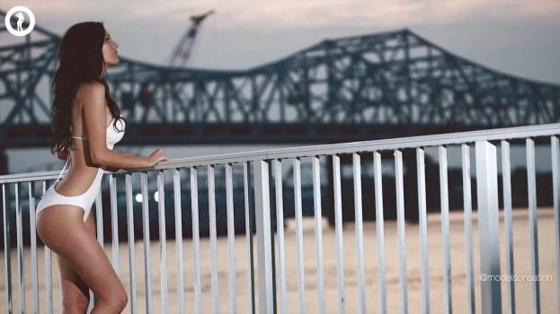 Erin-Olash-Miami-BTS-Photoshoot-Video-Leaked-18