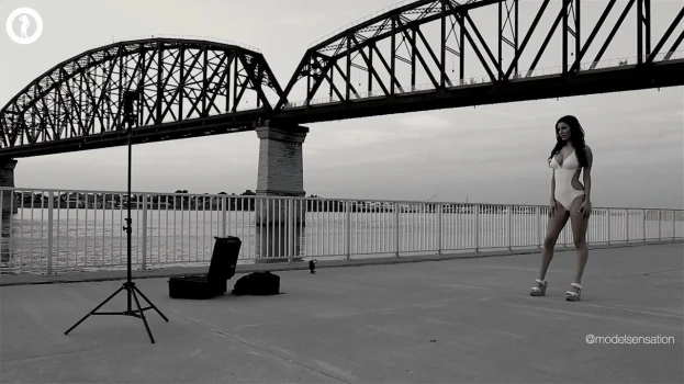 Erin-Olash-Miami-BTS-Photoshoot-Video-Leaked-2