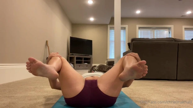 Christina-Khalil-Yoga-Stretching-Onlyfans-Video-Leaked-4