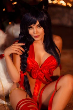 Kalinka-Fox-Nude-Christmas-Ahri-Patreon-Video-Leaked-2