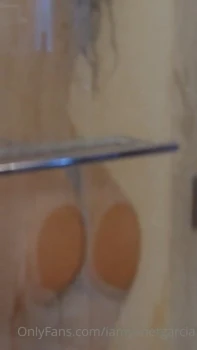 Yanet-Garcia-Nude-Shower-Video-Leaked-3