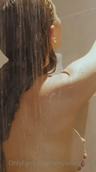 Yanet-Garcia-Nude-Shower-Video-Leaked-5