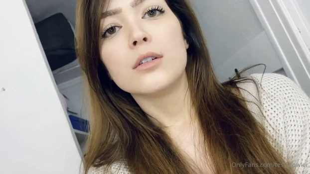 Tessa-Fowler-OnlyFans-Dildo-Deepthroat-Selfie-Video-Leaked-8