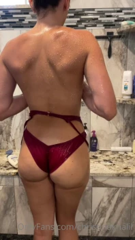 Christina-Khalil-Bikini-Shower-Strip-Onlyfans-Video-Leaked-4