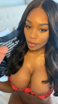 Aubree-Rene-Dildo-Blowjob-Onlyfans-Video-Leaked-1