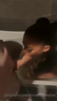 Kristen-Hancher-Nude-Blowjob-BathTub-Onlyfans-Video-5