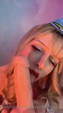 Poster: Katyuska Moonfox - Dildo - OnlyFans