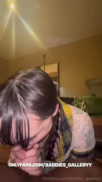 Poster: baddies gallery (baddies_galleryy) - Zara Aoki Blowing Up - OnlyFans