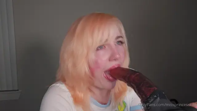 Poster: MissPrincessKay - Miss Princess Kay - Throating My Bad Dragon So Hard And Fast I Shed Tears - OnlyFans
