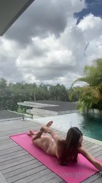 Poster: Gloria Sol @gloriasol - Topless outdoor yoga session