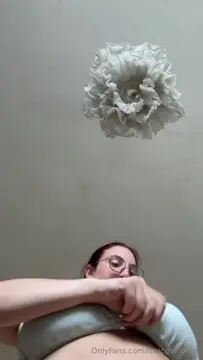 Poster: Lexicgoldberg (Lexi Cayla) - 12 Whole Minutes Of Me Trying On Every Single Old Bra I Own And Lemme Just Say... My Mom - OnlyFans