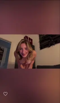 Poster: Natalia Fadeev - Live Recorded - OnlyFans