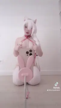 Poster: Alina Kim (bunny alina_kim, ethot_gamer) - Solo - OnlyFans